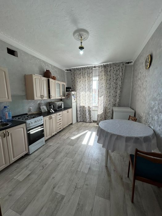 Продам трёхкомнатная квартиру
