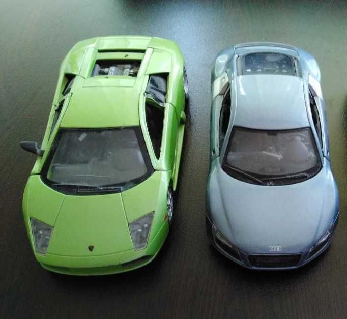 Метални колички скала 1/24 по 9 евро