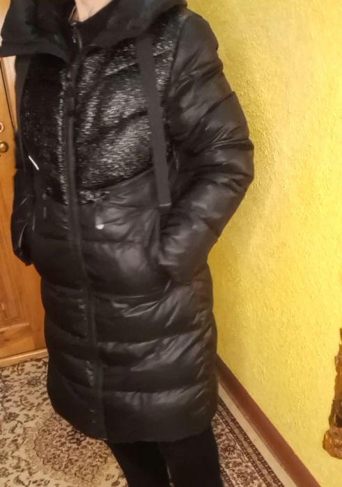 Одежда куртки для девочек 36-40р , снуд