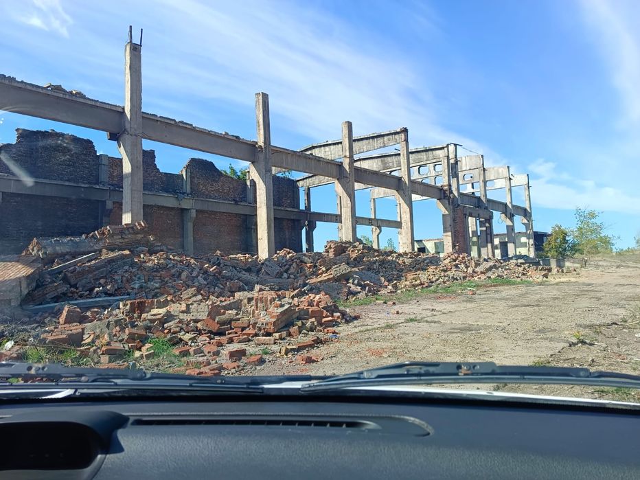 Колоны со стаканами