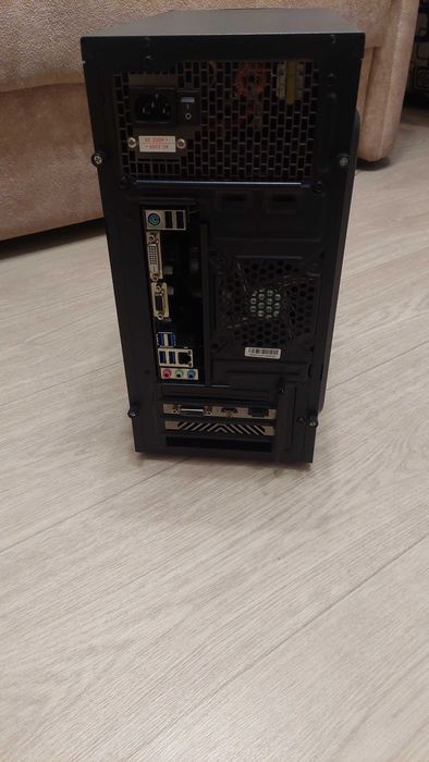 Системный блок для работы и игр