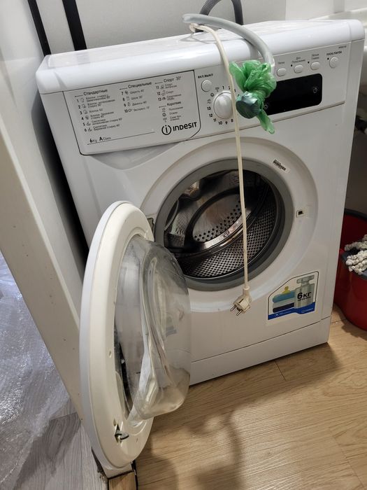 Самовывоз Indesit IWSE6105