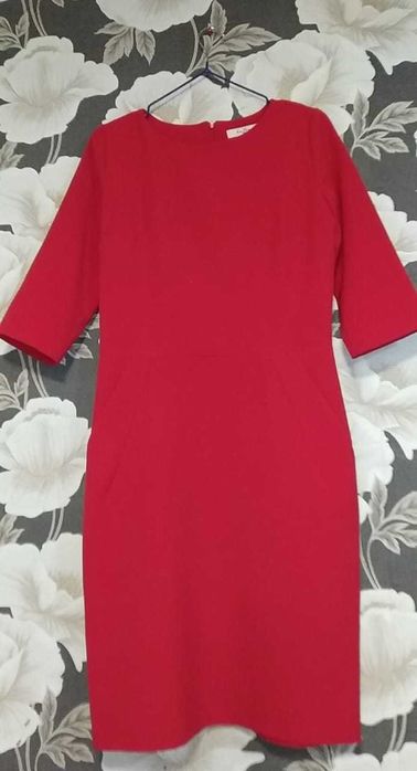 Платье женское -