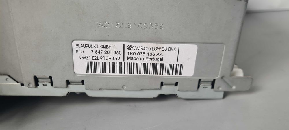 Музика CD VW Passat 7