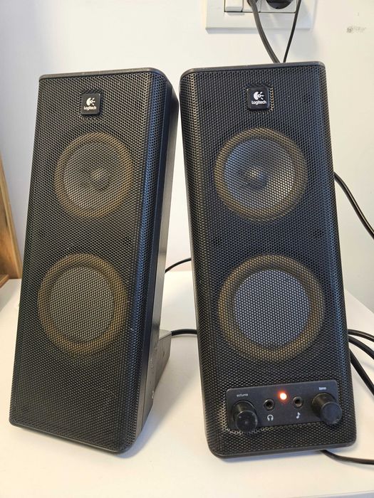Boxe PC Logitech X-140 2.0 5W RMS Bass Reglabil