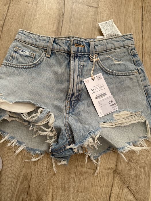 Къси панталонки Zara