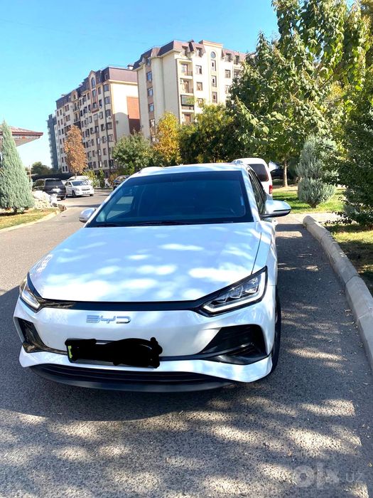 BYD E 2 405 km li