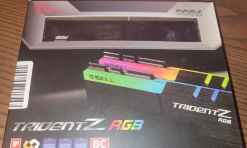 Рам памет G.SKILL Trident Z RGB 8GB DDR4 3200MHz