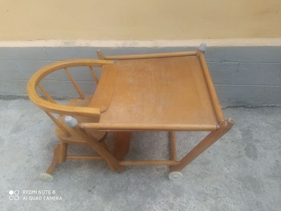 Детский деревянный стульчик