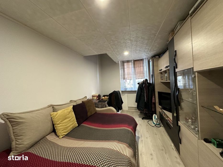 Apartament 2 camere cu tavan inalt | Decomandat | Zona Baritiu Centru