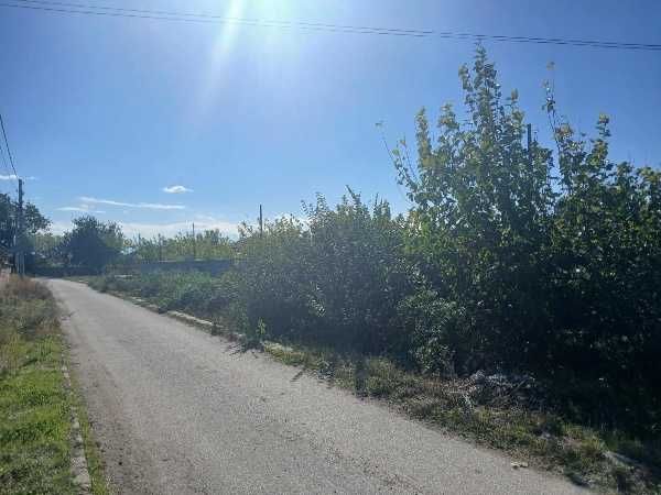 УПИ с ток и вода в Маноле!