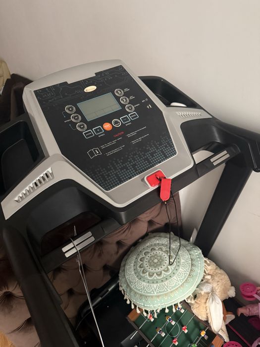 Vand banda de alergat