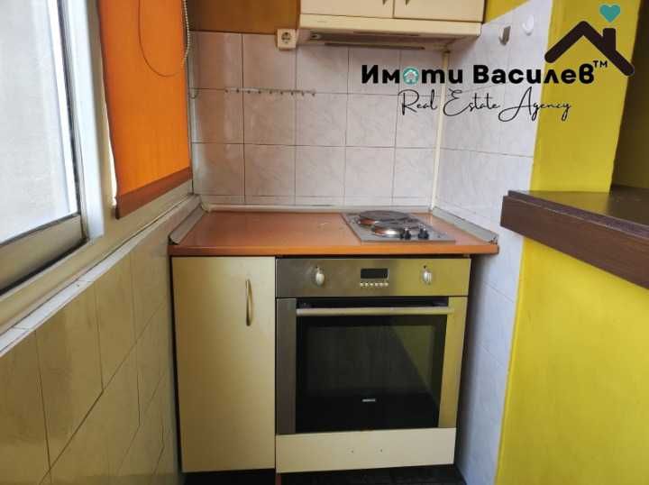 Продава се Тристаен апартамент в София, Център - 93 кв.м за 1234 €/кв.м - Снимка #4