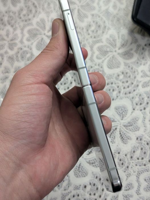 Samsung z flip 5  512gb