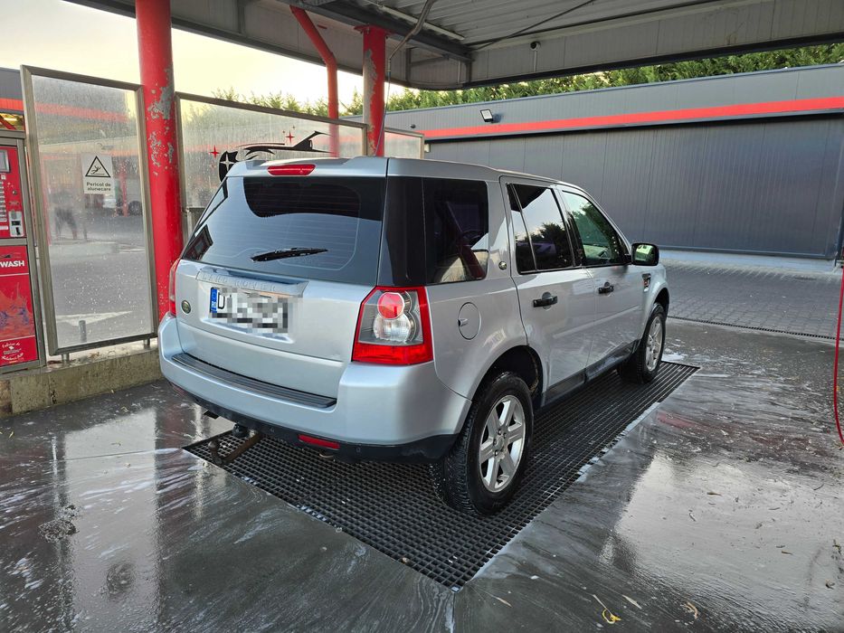 SUV, Land Rover / Freelander 2 TD4 4x4, 2.2; AUTO, moto / Autoturisme
