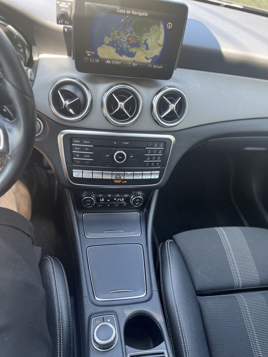 Mercedes-Benz GLA 220d 4Matric Automatic- 16900E