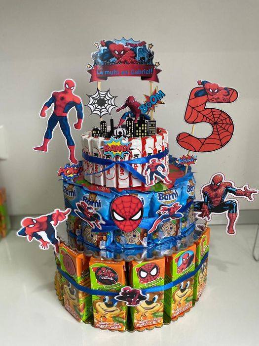 Torturi Personalizate din Dulciuri Ambalate