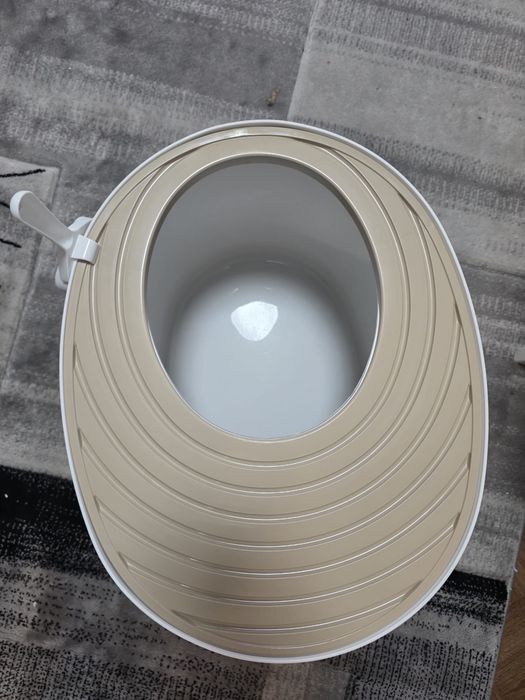 Litiera pentru pisici