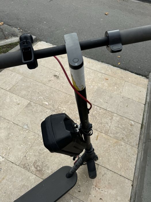 Trotineta electrica XIAOMI Scooter 4, 10 inch, pliabila