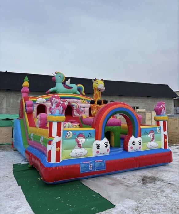 Батут надувной новый