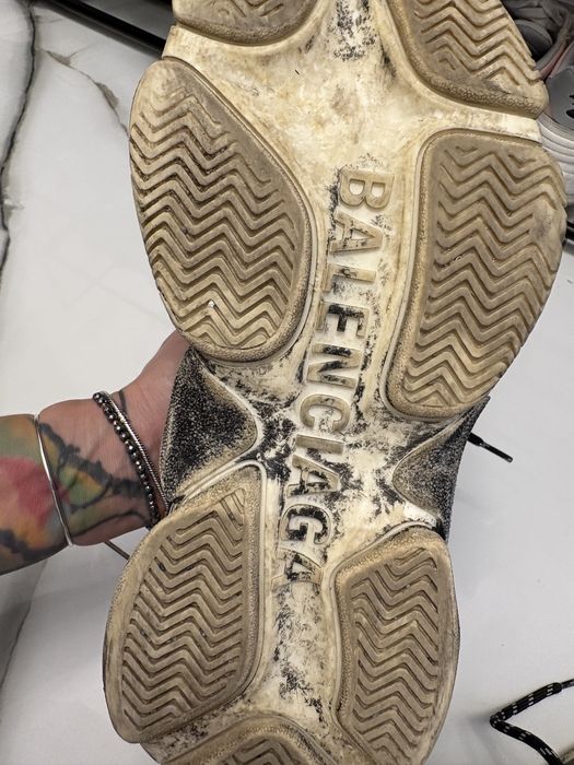 Adidasi Balenciaga triple S