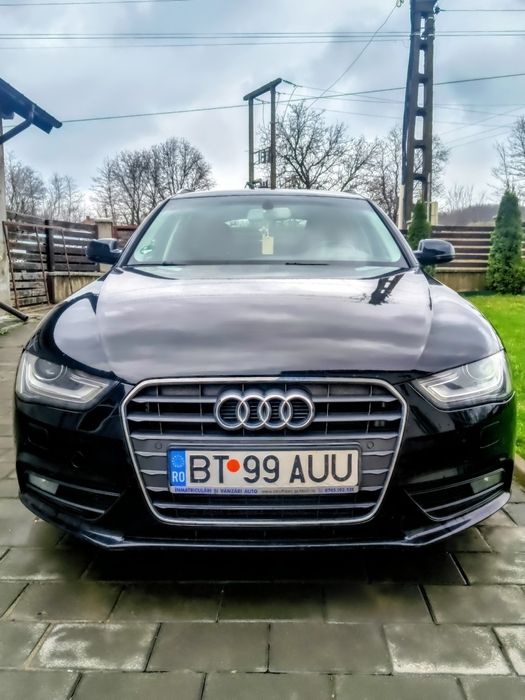 Vând Audi A4 B8 2012