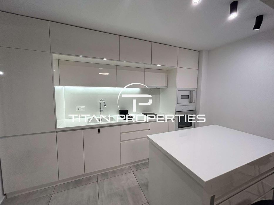 Дава се под наем Тристаен апартамент в Варна, Бриз - 100 кв.м за 1000 € - Снимка #1