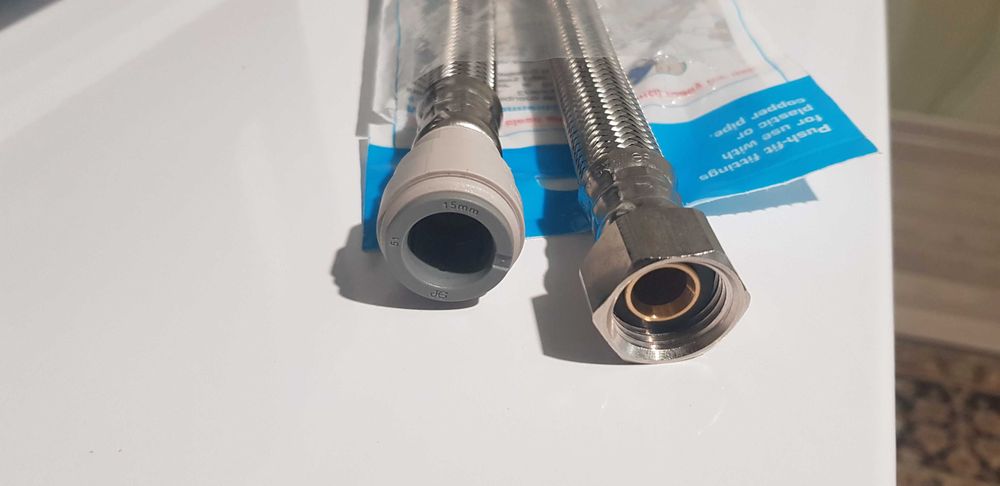 Продавам ВиК маркучи тип "push fit"