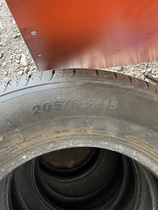 Шины почти новые летние