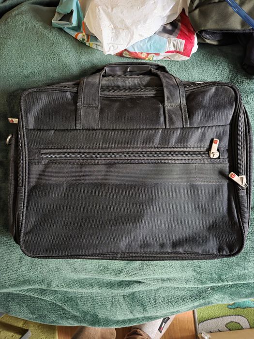 Geanta laptop nouă nefolosita