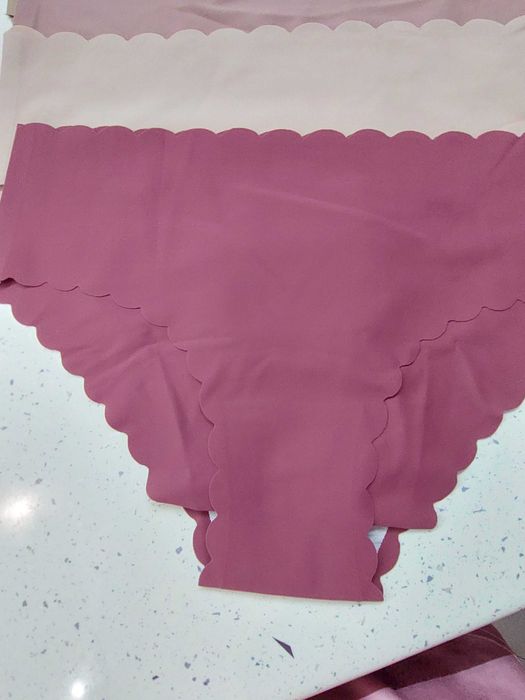 Супер Секси дамски бикини 11бр. само за 12лв.