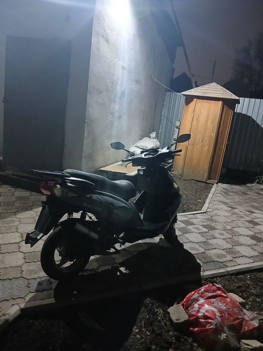 Продам или обменяю 2 скутера