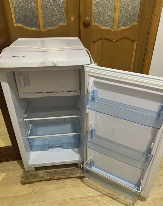 Холодильник для дома и офиса