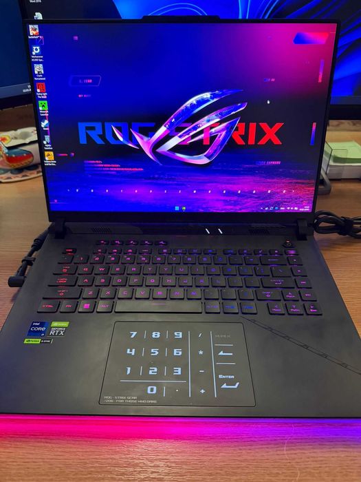 Laptop ASUS Gaming 16'' ROG Strix SCAR 16 G634JZ, QHD+ 240Hz