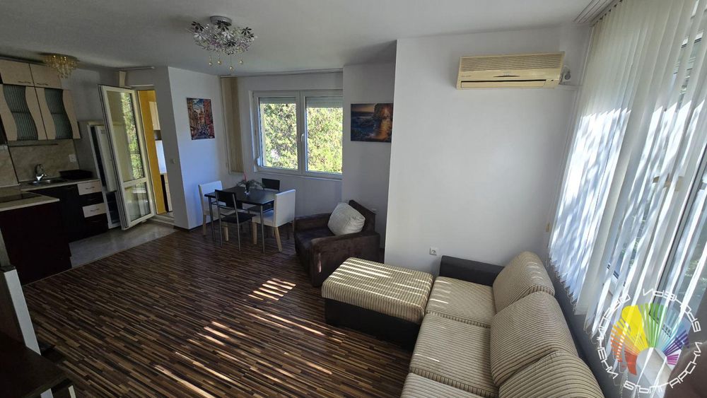 Дава се под наем Двустаен апартамент в Бургас, Център - 70 кв.м за 408 € - Снимка #5