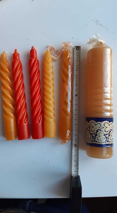 Красиви свещи и венчета за тях