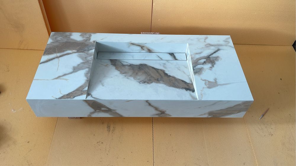 Renovare baie, montaj gresie, faianta, chiuveta din gresie