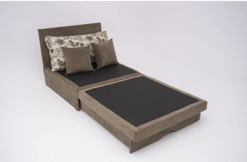 Разтегателен диван