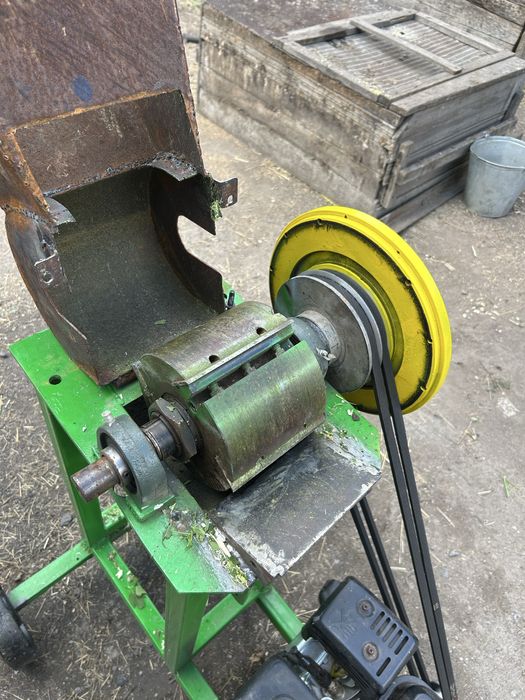 Щепорез, измельчитель веток.