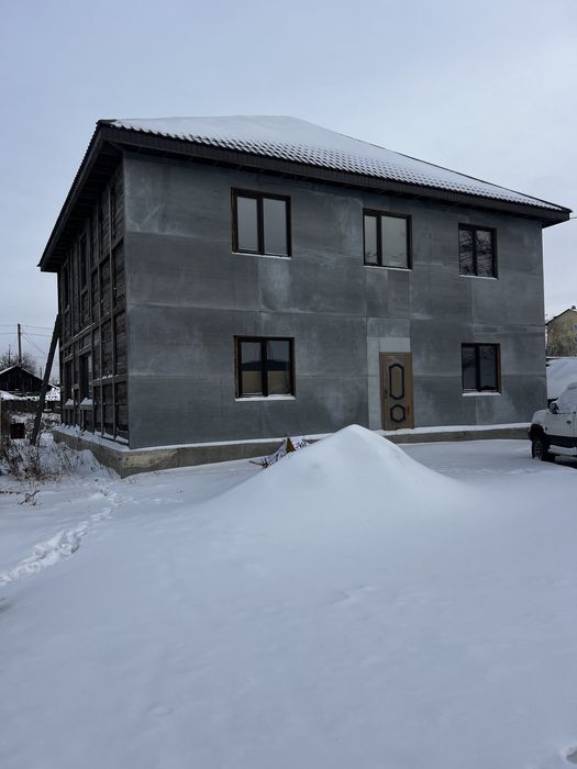 Продам коттедж из бруса