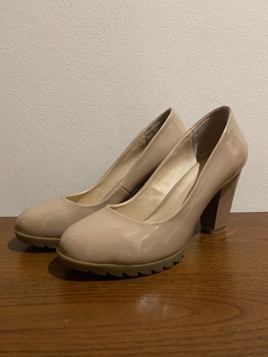 Туфли женские