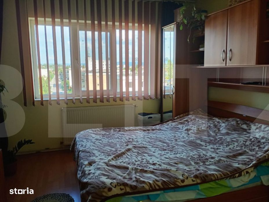 Apartament de vanzare, cu 3 camere, decomandat, 65 mp, cartierul Ciucu — fotografia 2