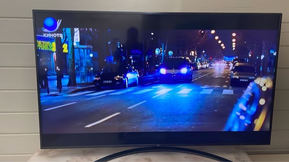 Продам телевизор LG 82’’ (207 см) диагональ