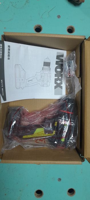 Bosch Makita DeWalt Worx