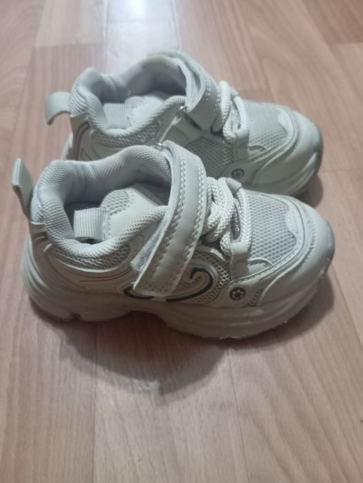 Детская обувь ..