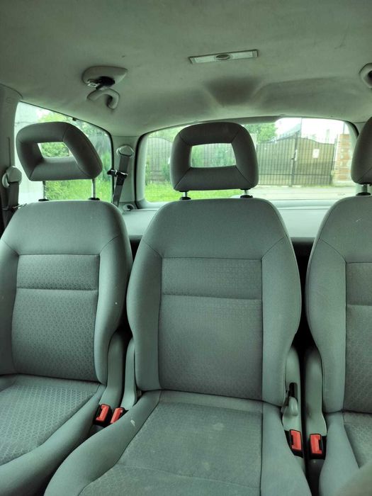 Vând/Dezmembrez Ford Galaxy 1.9 tdi, 2005, cutie automată problemă