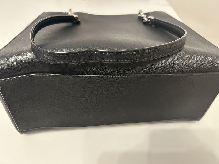 Продам брендовые сумки