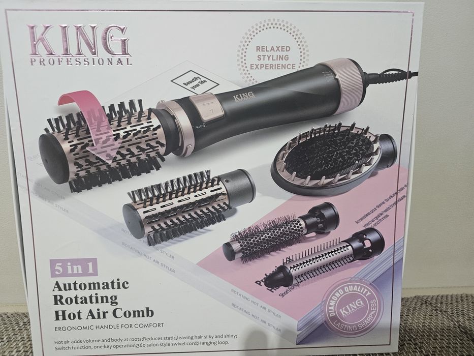 Фен продаётся новый.