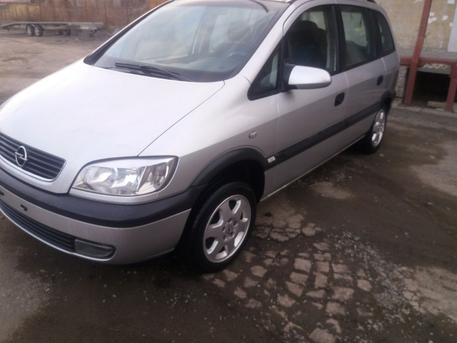 Opel Zafira 1.8 16V