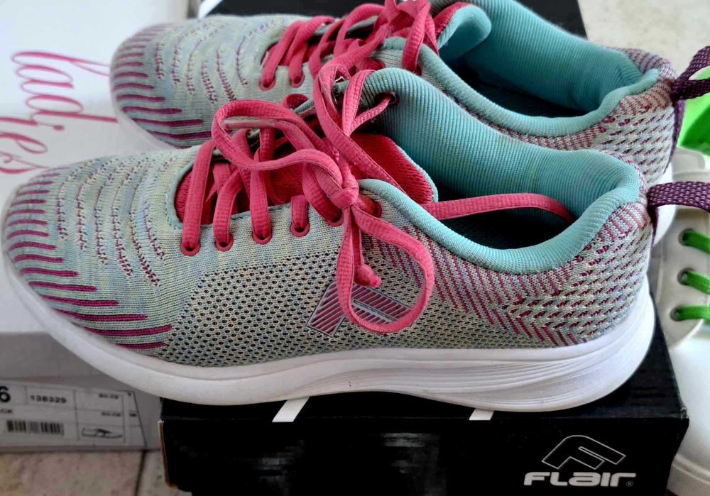 Детски бели за 10лв обувки, размер 32, 35, 36, 37, 38